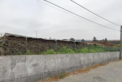 Armazém para Venda em Santa Maria da Feira, Travanca, Sanfins e Espargo