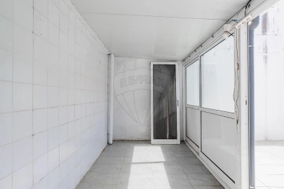 Apartamento T2 para Venda em Creixomil