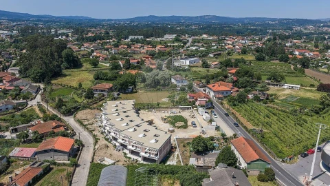 Moradia T3 para Venda em Rendufe