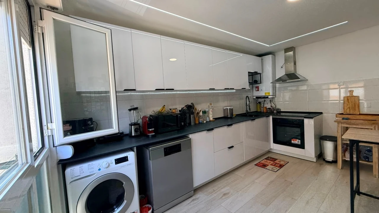 Apartamento T3 para Venda em Corroios Foto 12