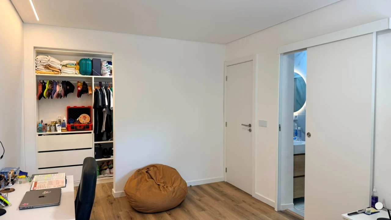 Apartamento T3 para Venda em Corroios Foto 31
