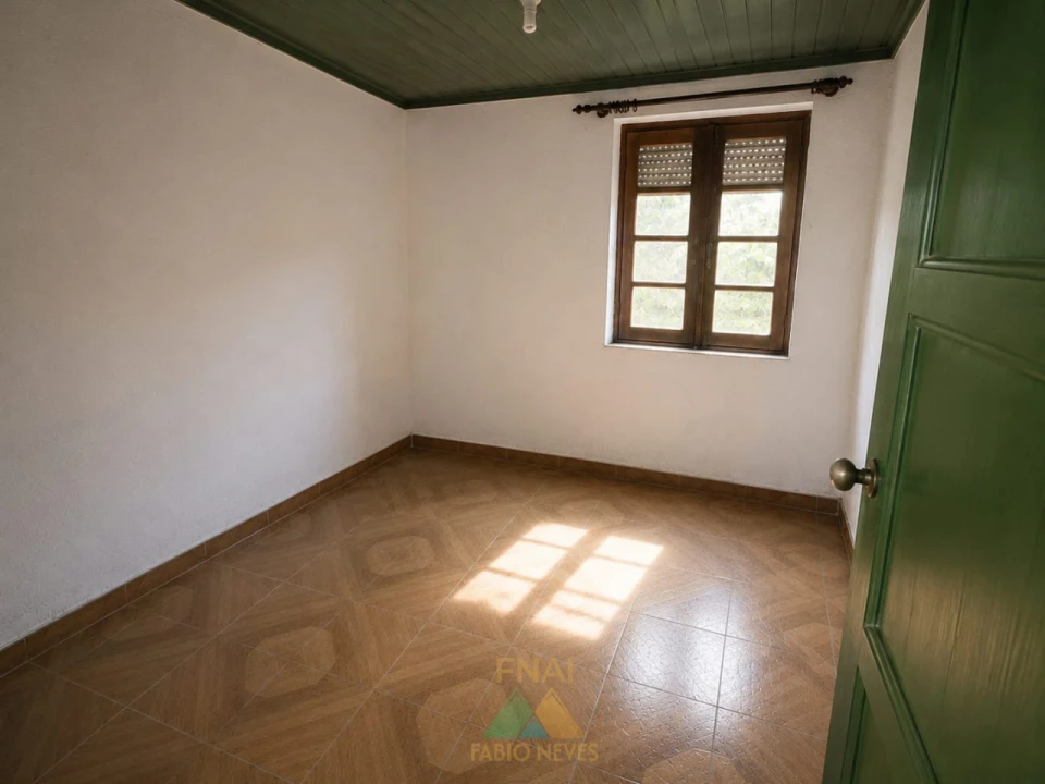 Moradia T3 para Venda em Calheiros Foto 6