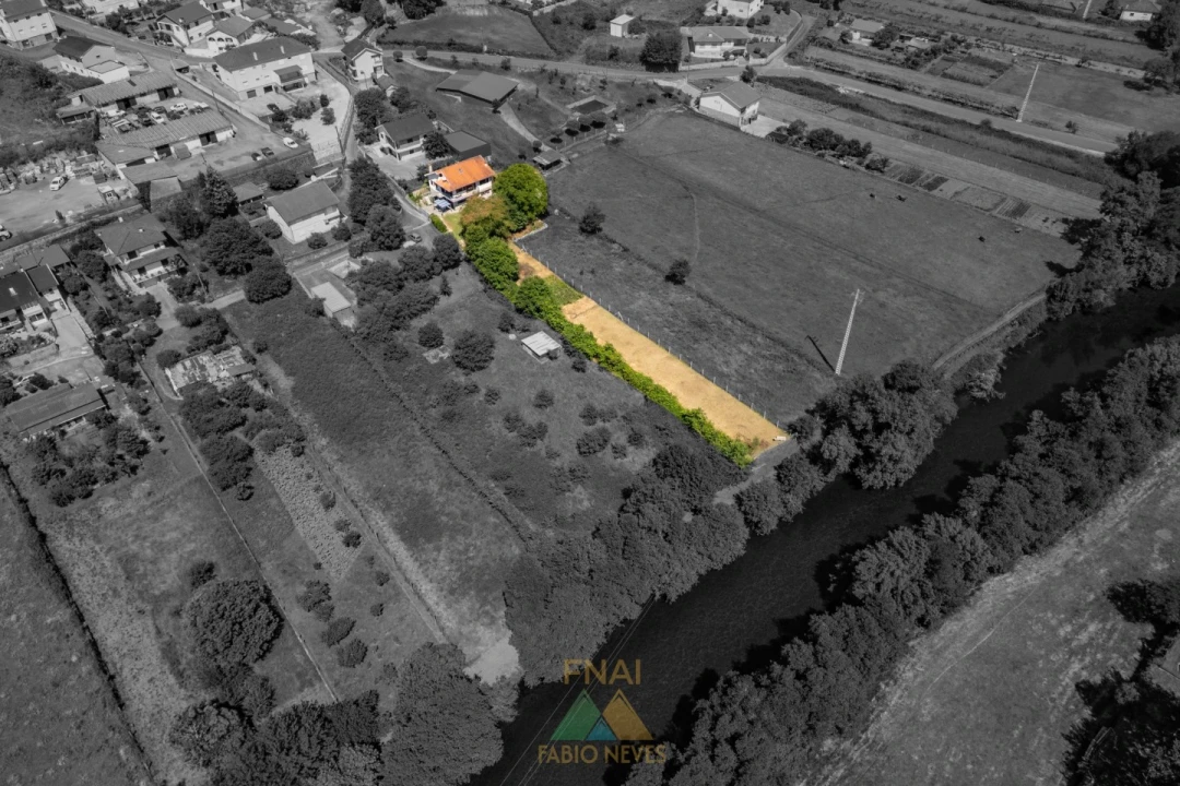 Moradia T5 para Venda em Prozelo Foto 5