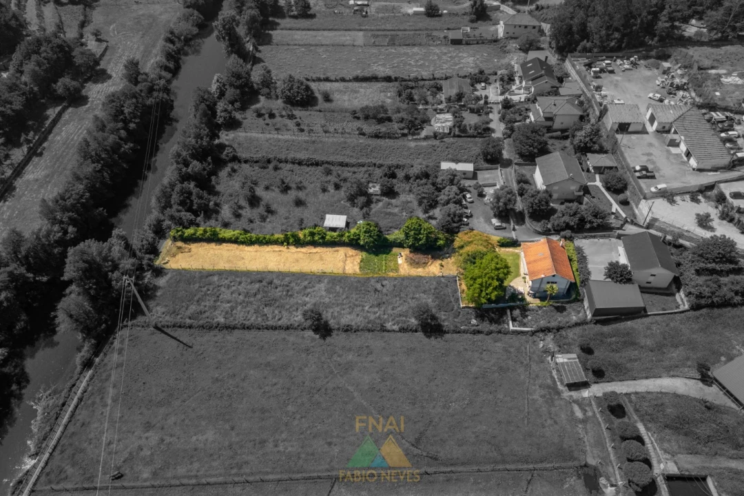 Moradia T5 para Venda em Prozelo Foto 40