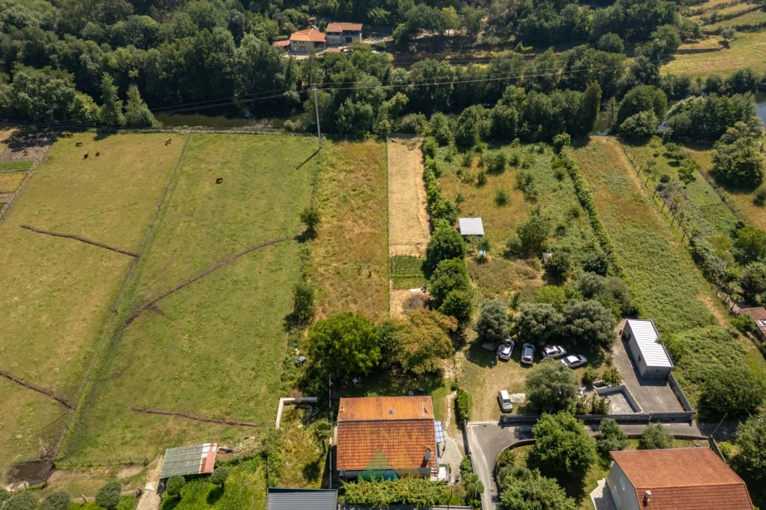Moradia T5 para Venda em Prozelo Foto 6