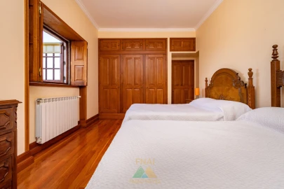 Quinta T3 para Venda em Calheiros