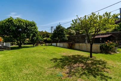 Quinta T3 para Venda em Calheiros