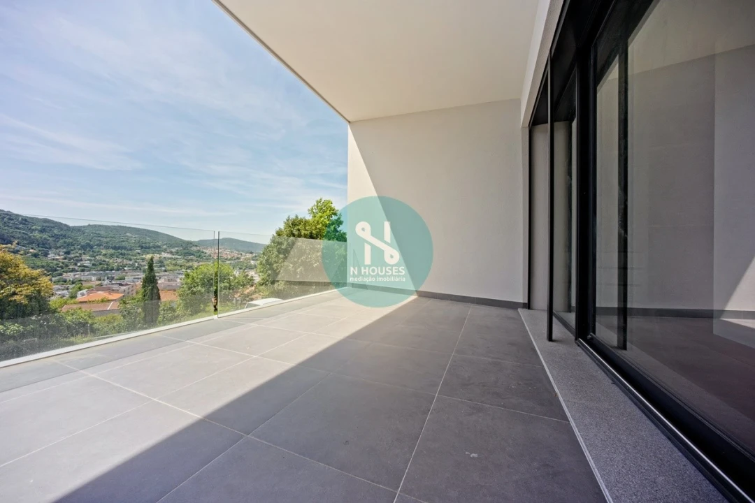 Moradia T3 para Venda em Gualtar Foto 40
