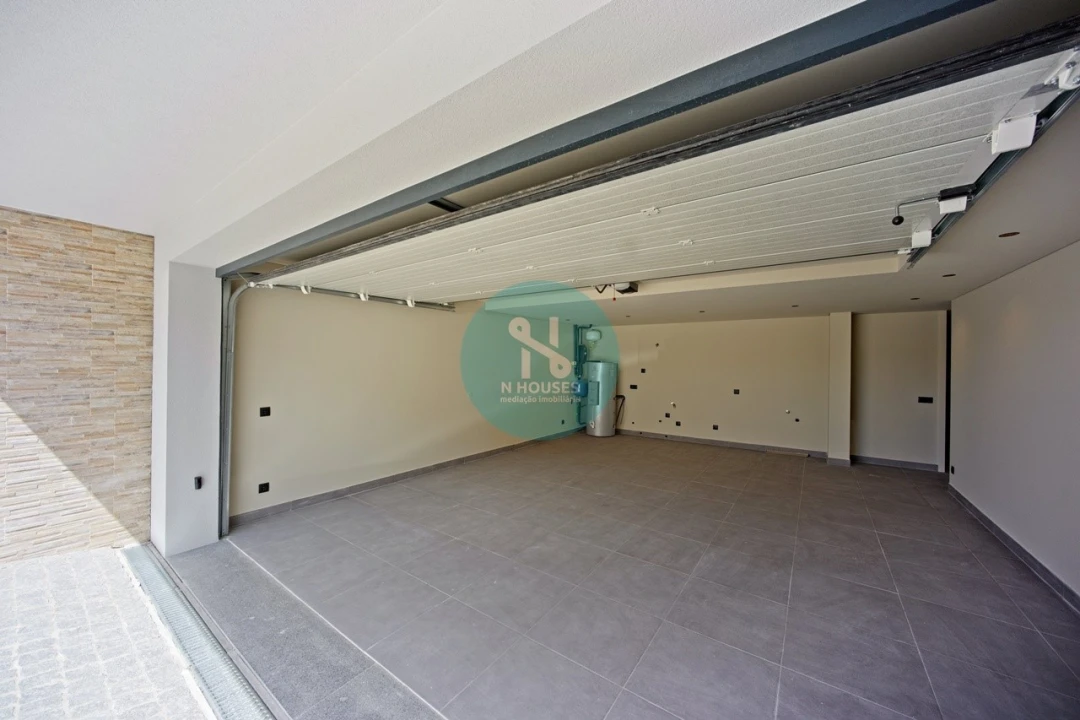 Moradia T3 para Venda em Gualtar Foto 45