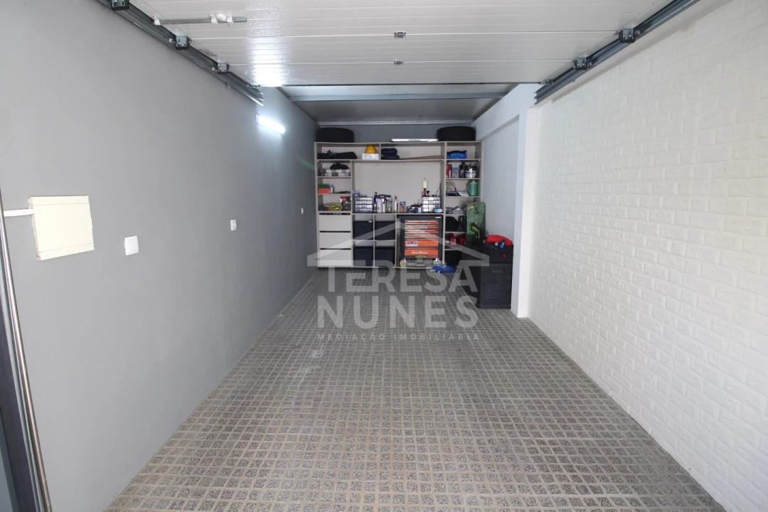 Moradia T3 para Venda em Fernao Ferro Foto 36