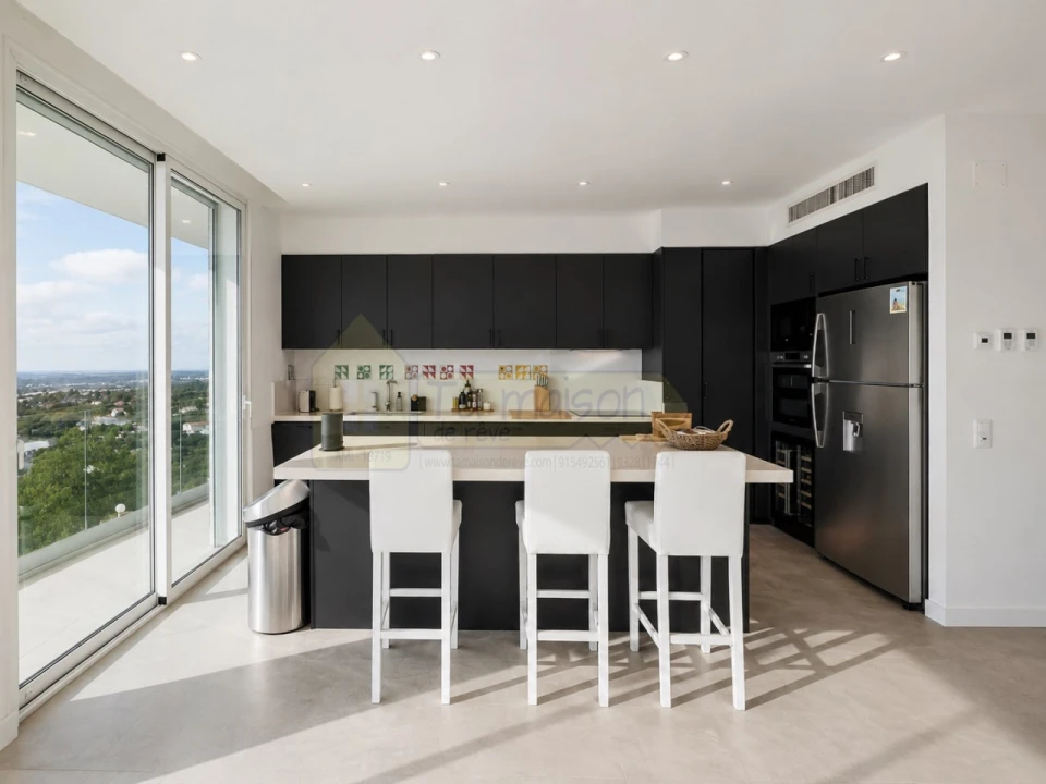 Moradia T3 para Venda em Santa Barbara de Nexe Foto 24