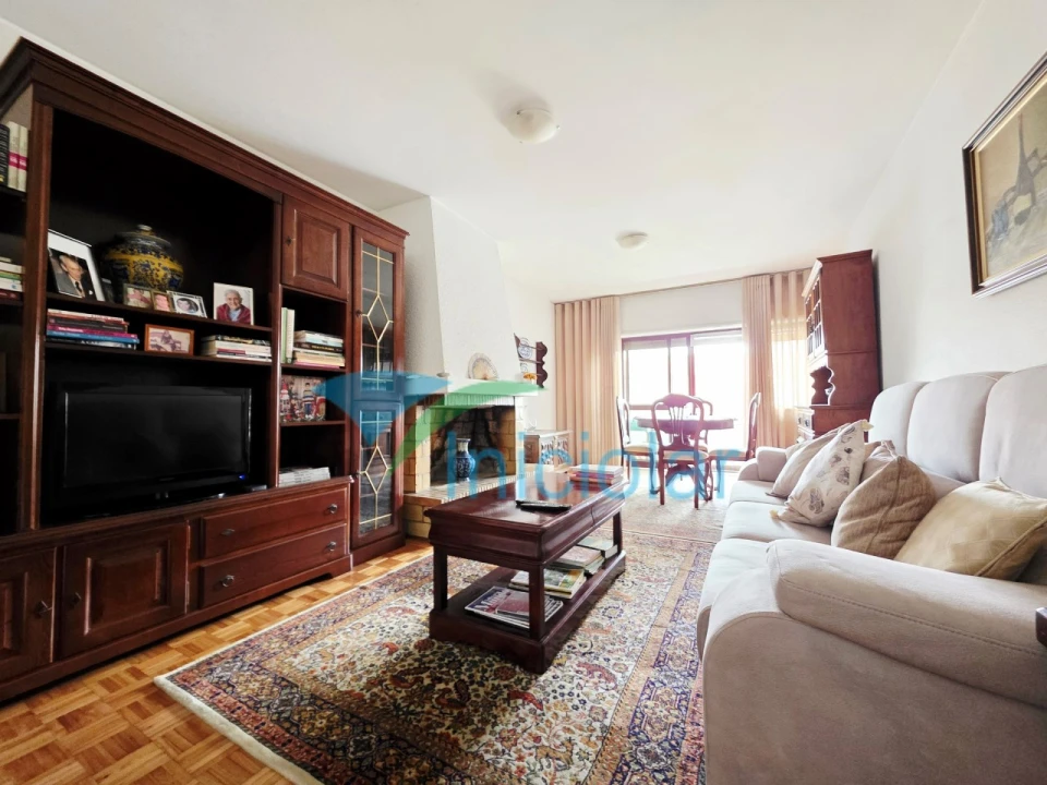 Apartamento T2 para Venda em Póvoa de Varzim, Beiriz e Argivai Foto 2