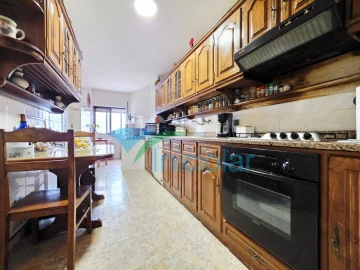 Apartamento T2 para Venda em Póvoa de Varzim, Beiriz e Argivai