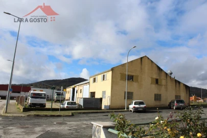 Armazém para Venda em Macedo de Cavaleiros