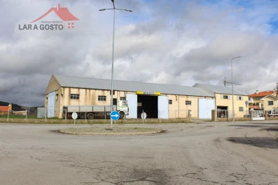 Armazém para Venda em Macedo de Cavaleiros