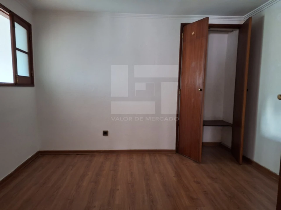 Apartamento T2 para Venda em São Vicente Foto 10