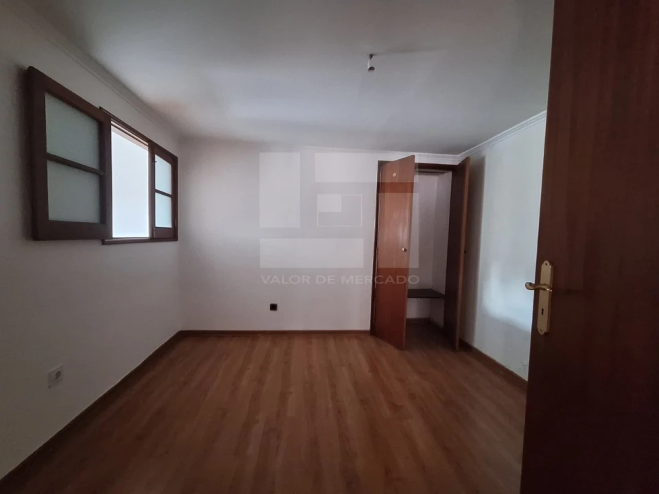 Apartamento T2 para Venda em São Vicente Foto 11