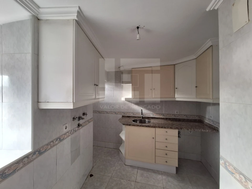 Apartamento T2 para Venda em São Vicente Foto 14