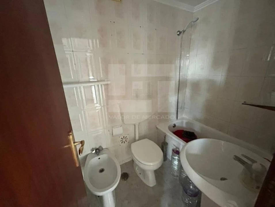 Apartamento T2 para Venda em São Vicente Foto 15