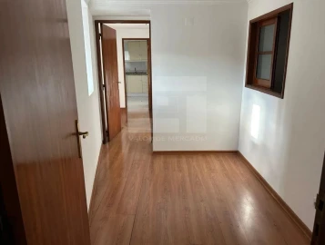 Apartamento T2 para Venda em São Vicente