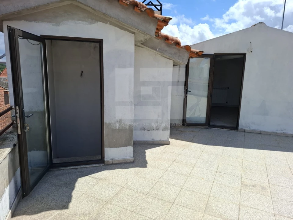 Moradia T3 para Venda em Oliveira do Conde Foto 39