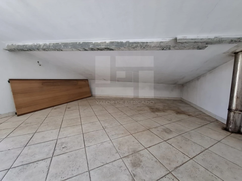 Moradia T3 para Venda em Oliveira do Conde Foto 41