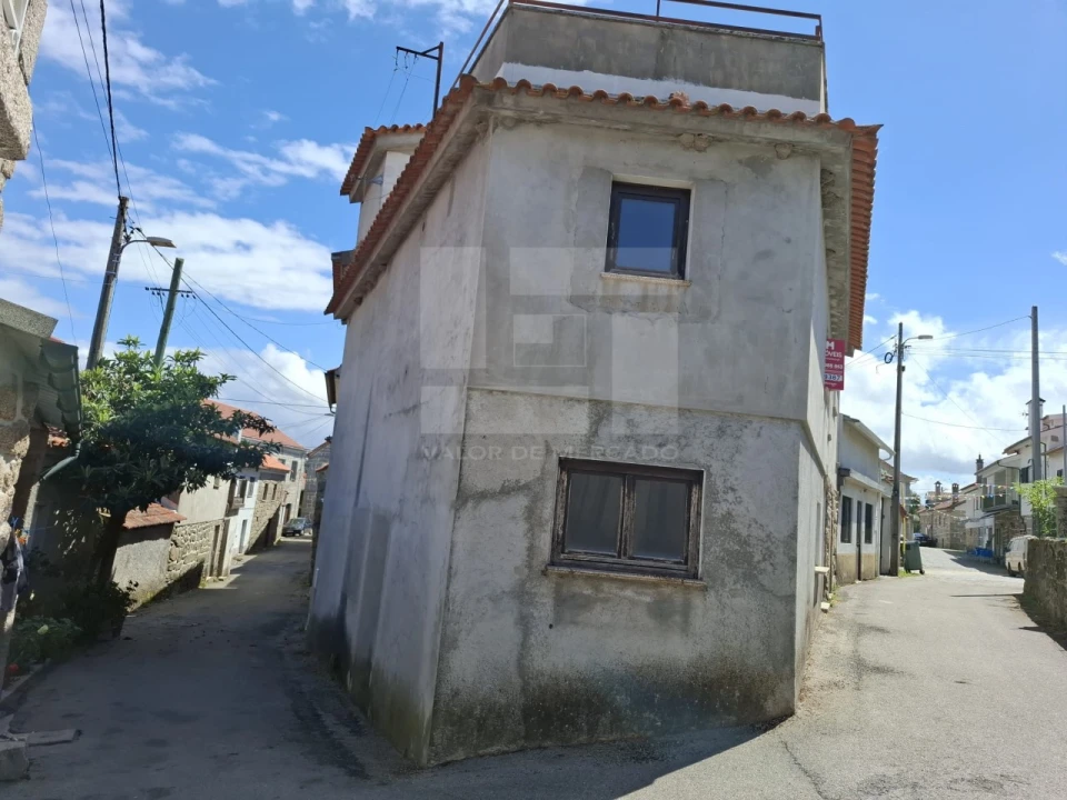 Moradia T3 para Venda em Oliveira do Conde Foto 49