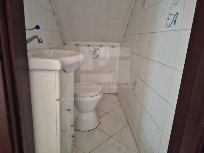Moradia T3 para Venda em Oliveira do Conde Foto 14