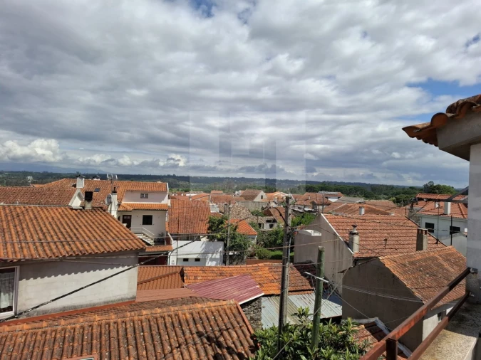 Moradia T3 para Venda em Oliveira do Conde Foto 44