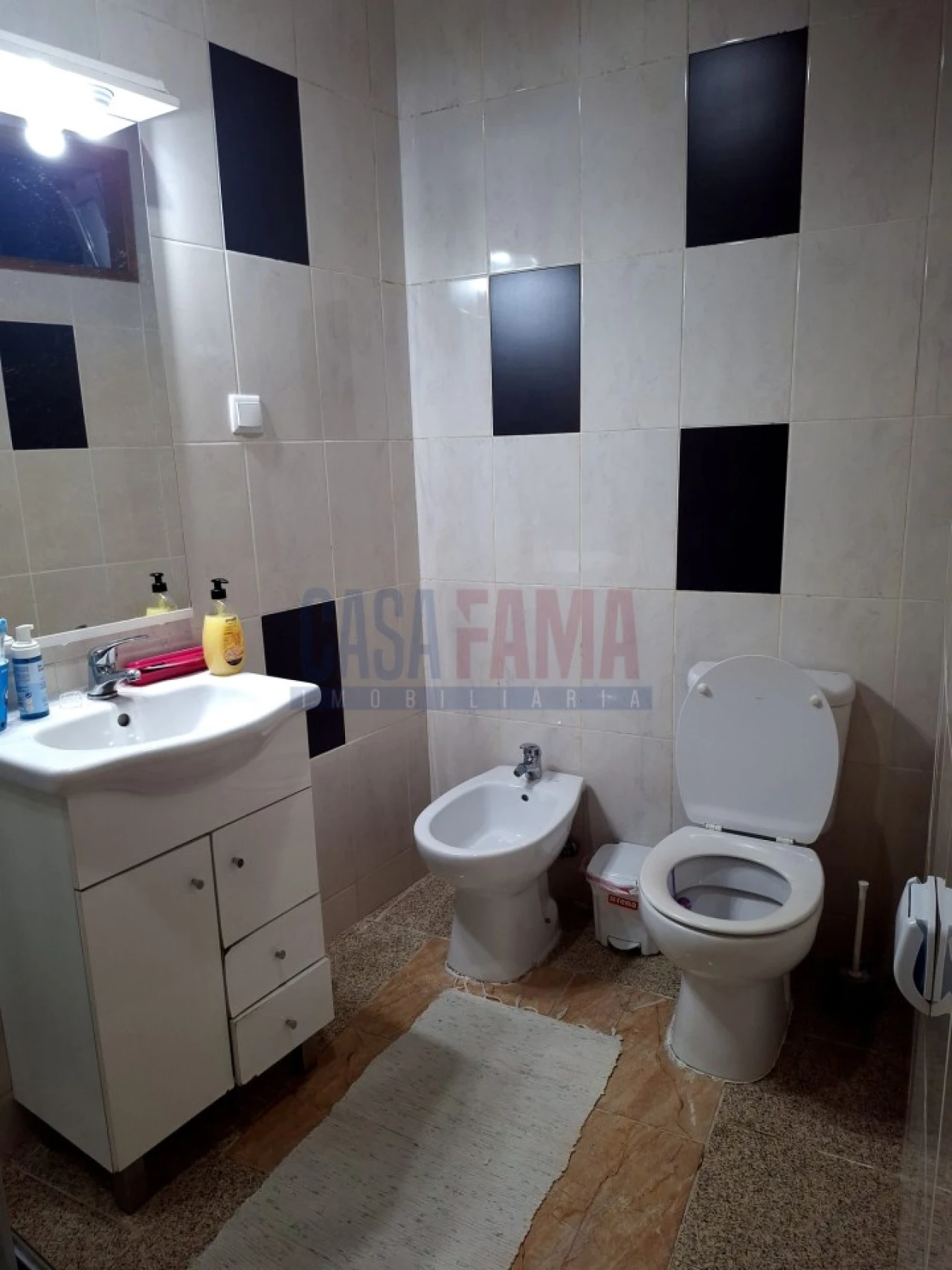 Moradia T4 para Venda em Covilhã e Canhoso Foto 8