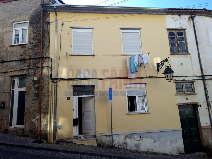 Moradia T4 para Venda em Covilhã e Canhoso