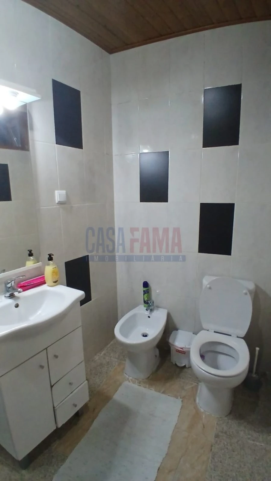 Moradia T4 para Venda em Covilhã e Canhoso Foto 17