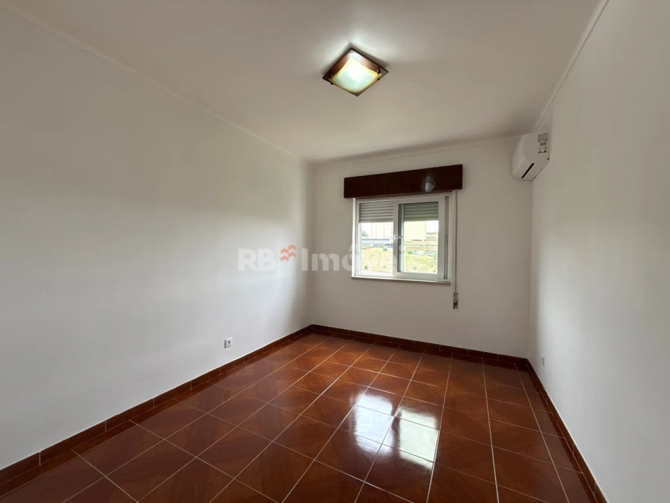 Apartamento T2 para Venda em Abrantes (São Vicente e São João) e Alferrarede Foto 6