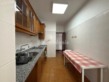Apartamento T2 para Venda em Abrantes (São Vicente e São João) e Alferrarede