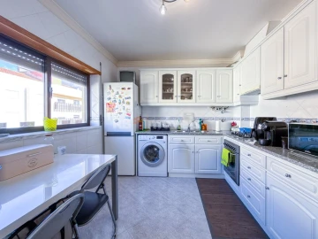 Apartamento T3 para Venda em Torres Novas (São Pedro), Lapas e Ribeira Branca