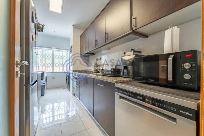 Apartamento T2 para Venda em Canelas