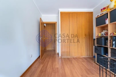 Apartamento T2 para Venda em Canelas