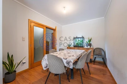 Apartamento T2 para Venda em Canelas