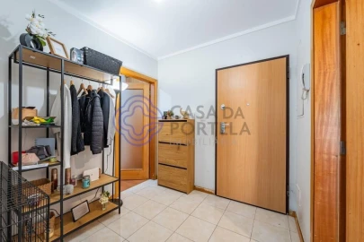 Apartamento T2 para Venda em Canelas