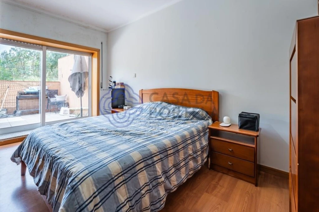 Apartamento T2 para Venda em Canelas Foto 17