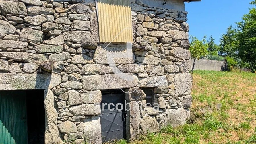 Moradia T1 para Venda em Salvador, Vila Fonche e Parada