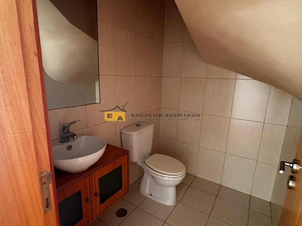 Apartamento T5 para Venda em Paranhos Foto 20
