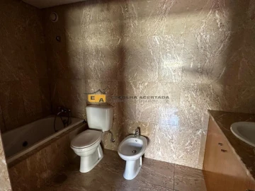 Apartamento T5 para Venda em Paranhos