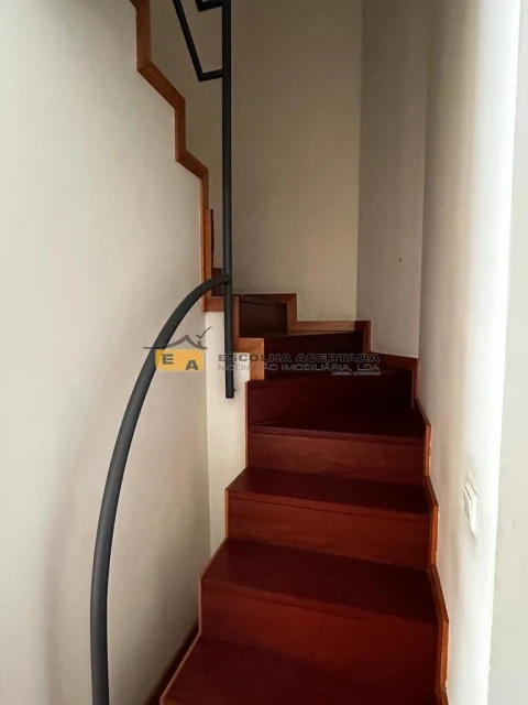 Apartamento T5 para Venda em Paranhos