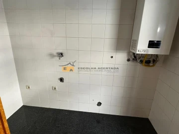 Apartamento T5 para Venda em Paranhos