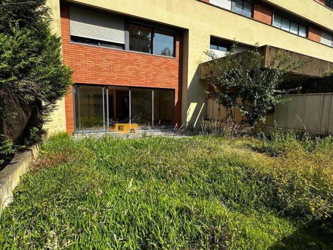 Apartamento T5 para Venda em Paranhos Foto 18