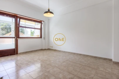 Apartamento T1 para Venda em Costa da Caparica