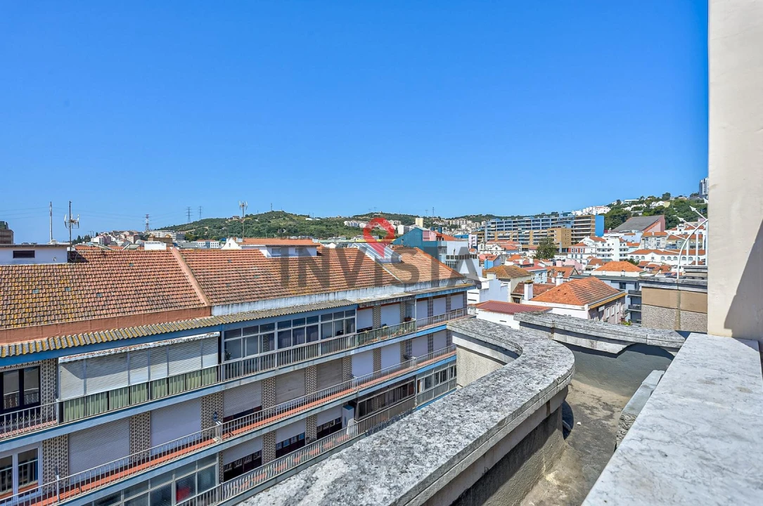 Apartamento T2 para Venda em Vila Franca de Xira Foto 24