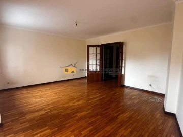 Apartamento T2 para Venda em Aldoar, Foz do Douro e Nevogilde