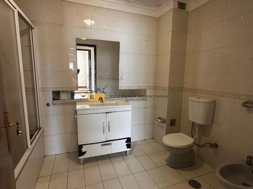 Apartamento T2 para Venda em Aldoar, Foz do Douro e Nevogilde Foto 20